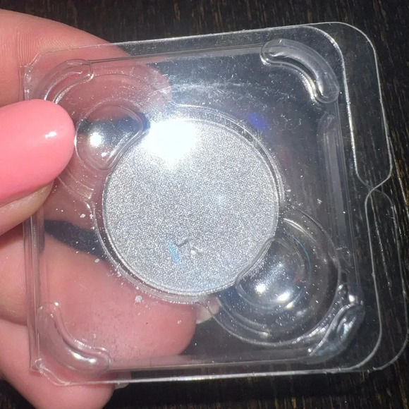 Lancôme Eyeshadow Refill - Picture 3 of 6